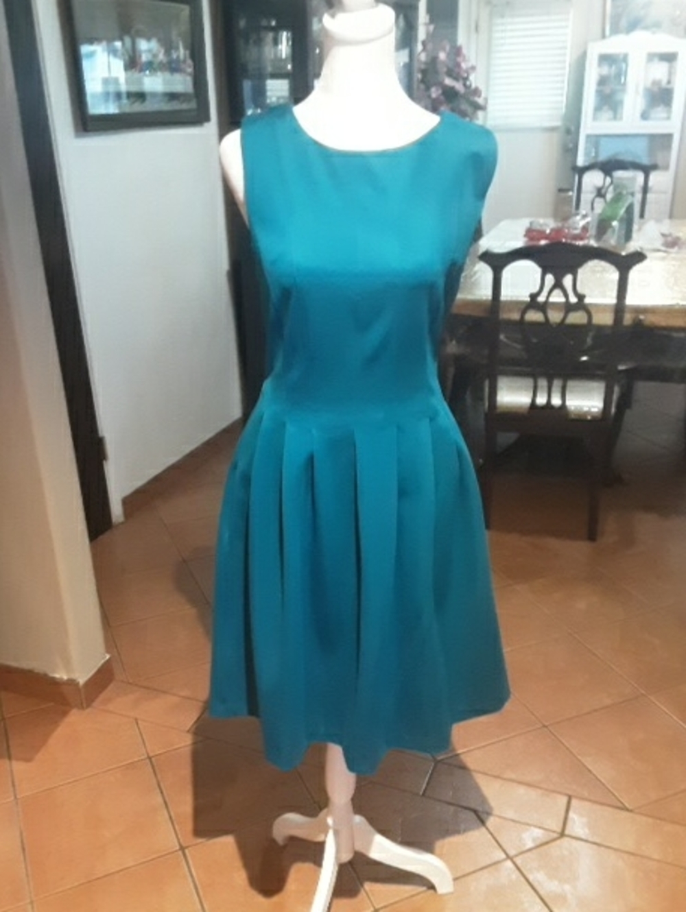 Calvin Klein Teal Sleeveless Pleated Midi Dress